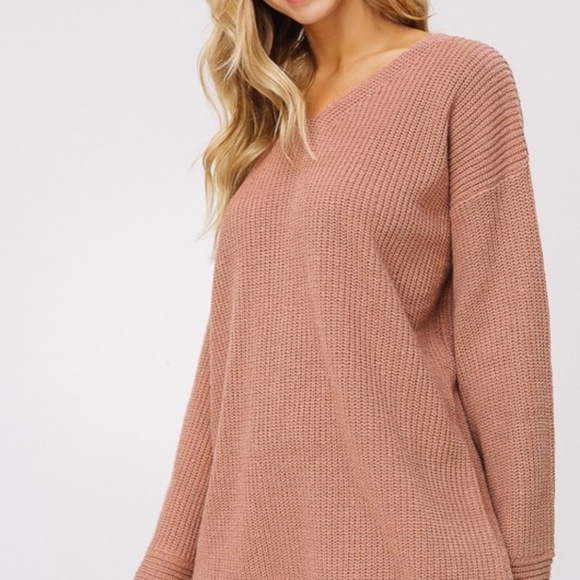 NWT Brick V-neck Bell Sleeve Sweater - Picture 4 of 8